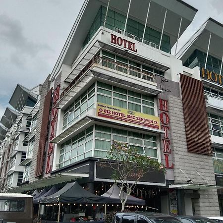 Capital O 812 Hotel Smc Seksyen 13 Shah Alam Exteriör bild