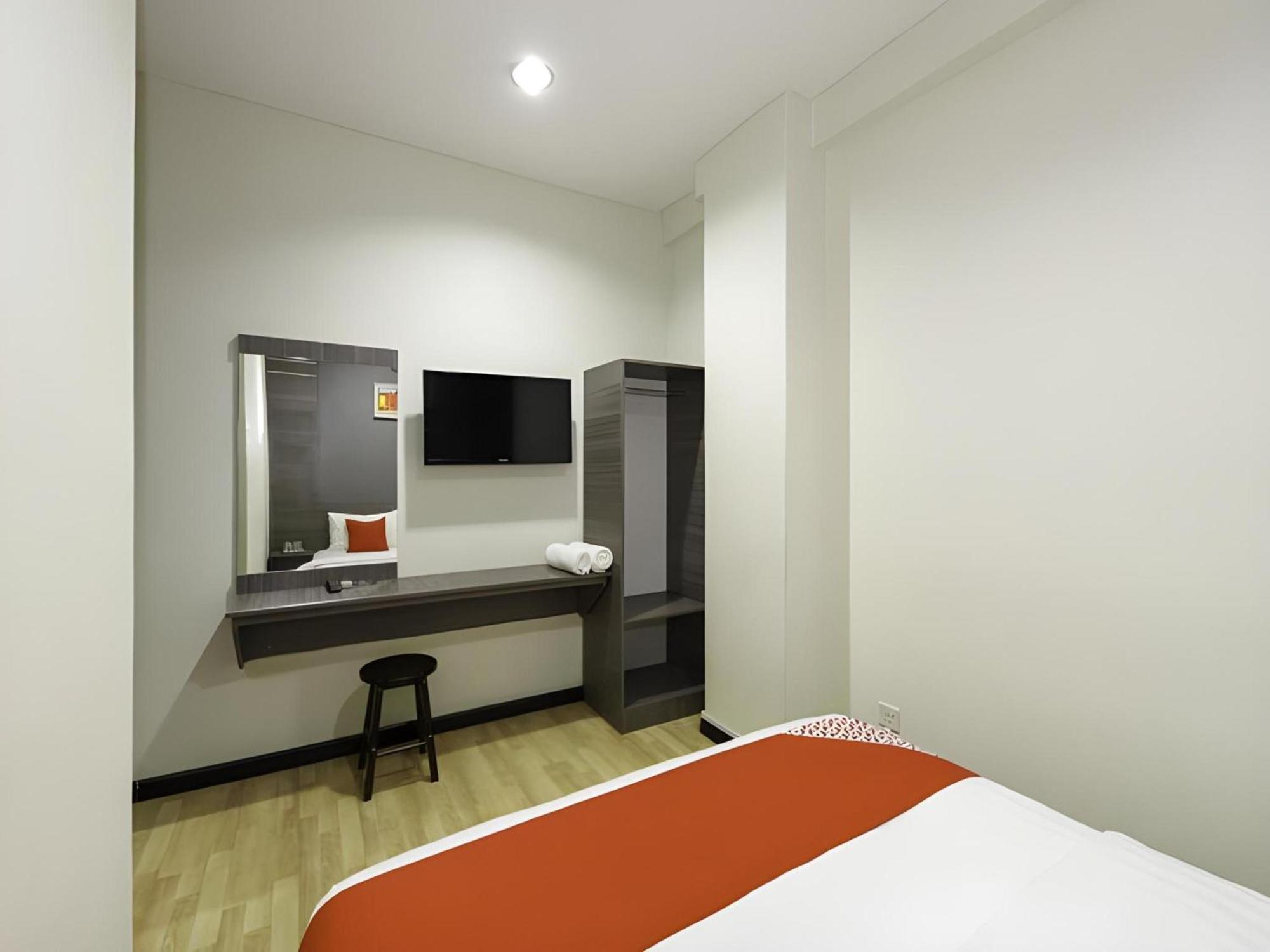 Capital O 812 Hotel Smc Seksyen 13 Shah Alam Exteriör bild