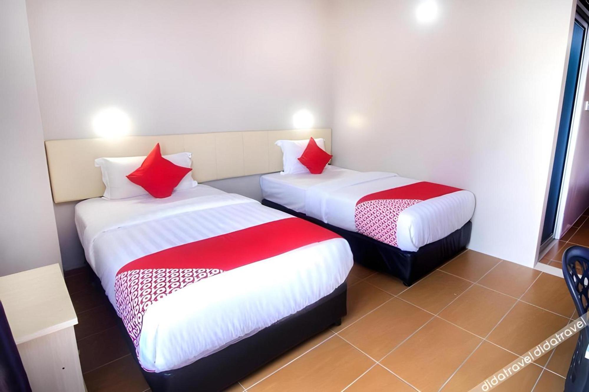 Capital O 812 Hotel Smc Seksyen 13 Shah Alam Exteriör bild