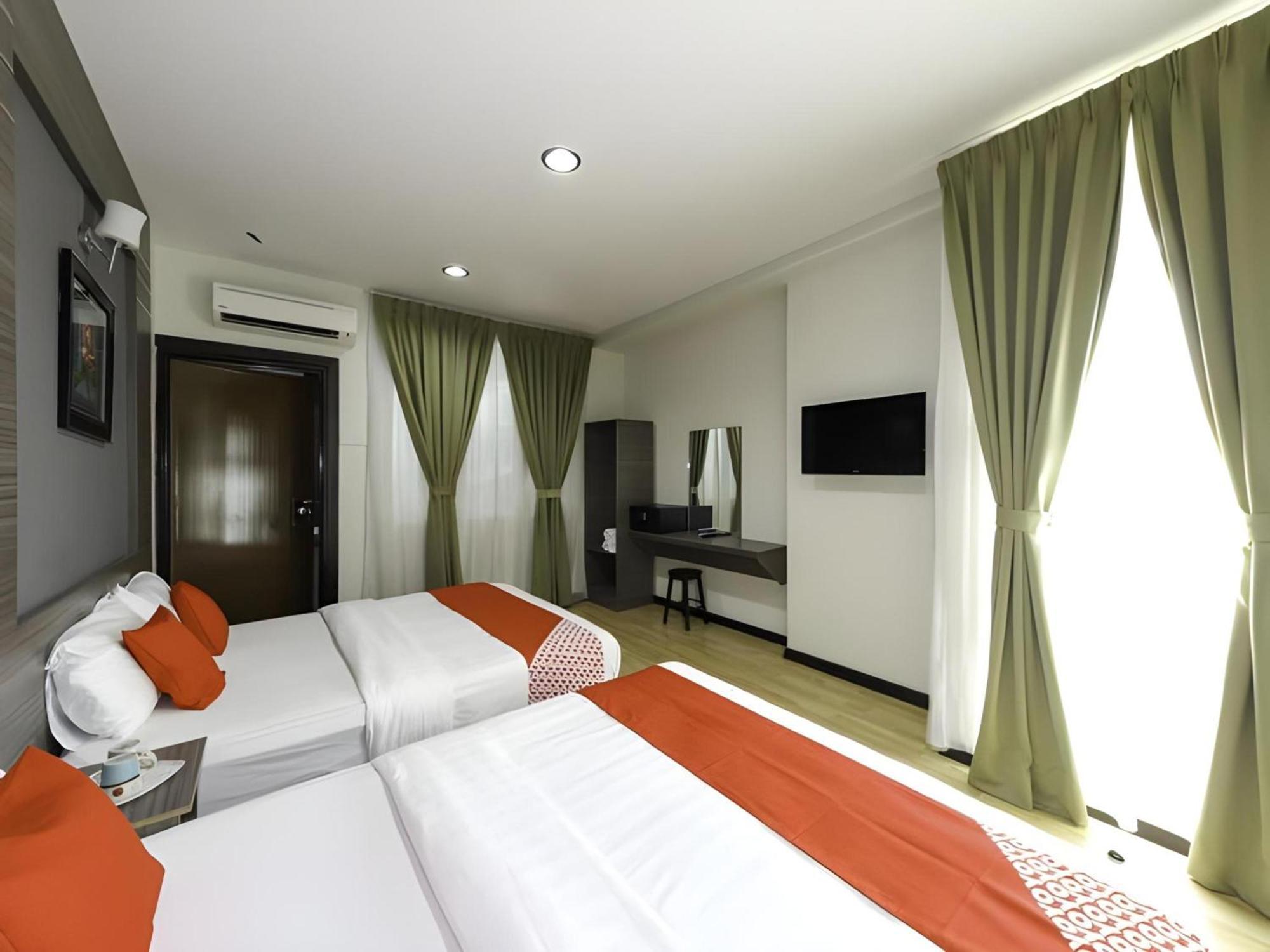 Capital O 812 Hotel Smc Seksyen 13 Shah Alam Exteriör bild